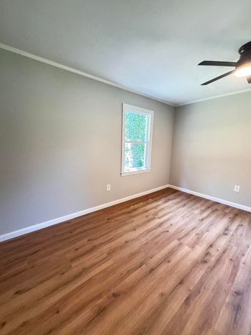 505 Lakeshore, Walterboro, SC 29488