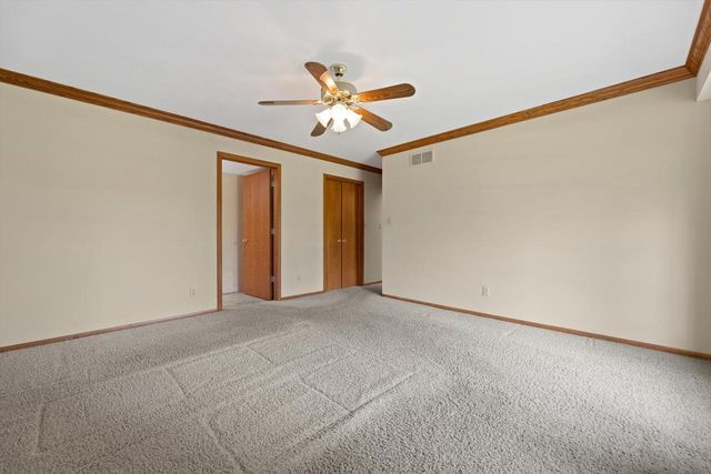 12655 N River Forest CIRCLE, Mequon, WI 53092