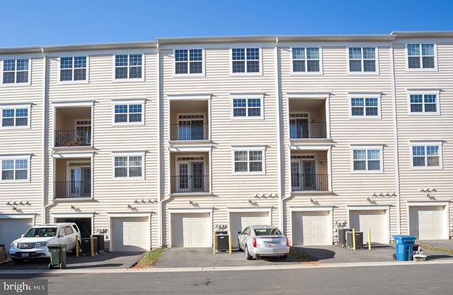 22720 BEACON CREST, Ashburn, VA 20148