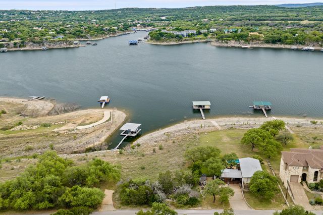 21909 Mockingbird ST, Lago Vista, TX 78645