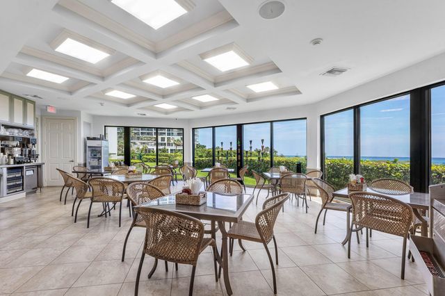3000 N Ocean Drive 15C, Singer Island, FL 33404