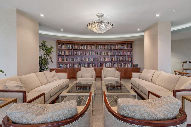 3000 N Ocean Drive 15C, Singer Island, FL 33404