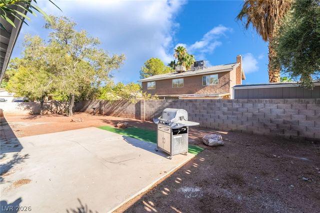 2220 Marlboro Drive, Henderson, NV 89014