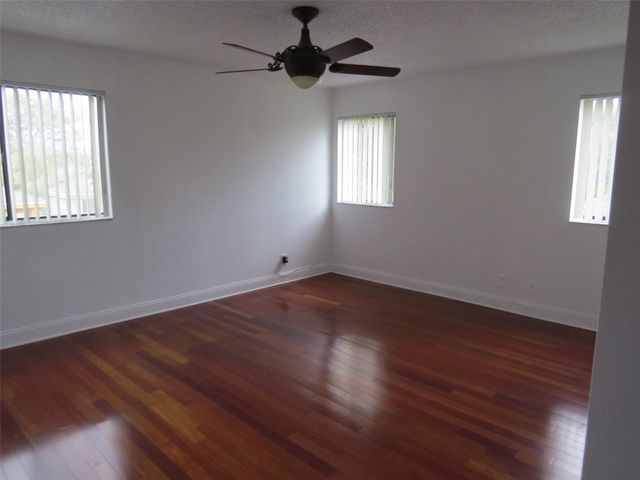 3430 NW 21st Street, Coconut Creek, FL 33066