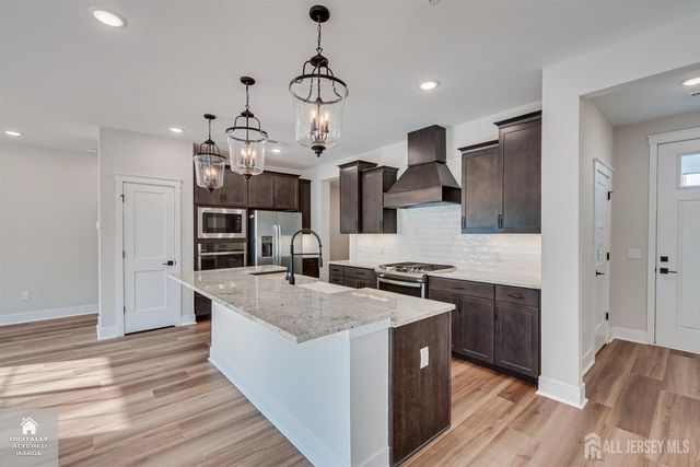 30 Depot Way, Dunellen, NJ 08812