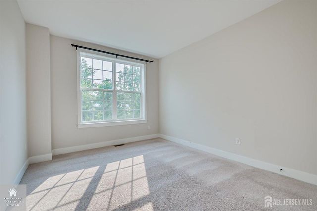 30 Depot Way, Dunellen, NJ 08812