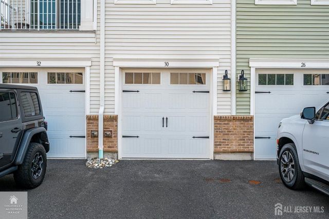 30 Depot Way, Dunellen, NJ 08812