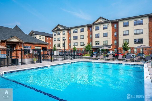 30 Depot Way, Dunellen, NJ 08812