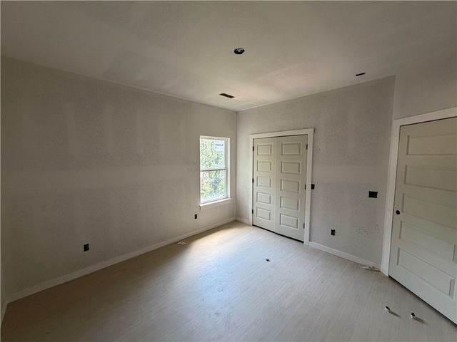 1537 5th Avenue, Fayetteville, AR 72701