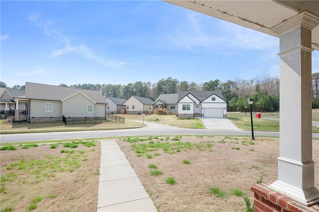 422 Coahulla Creek Drive, Dalton, GA 30721