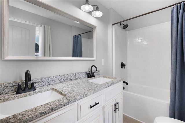 422 Coahulla Creek Drive, Dalton, GA 30721
