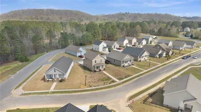 422 Coahulla Creek Drive, Dalton, GA 30721