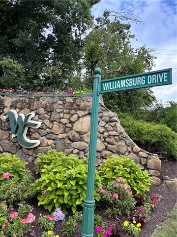 982 Brighton Way, Warwick, RI 02886