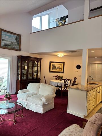 982 Brighton Way, Warwick, RI 02886