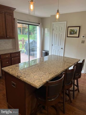 2021 YORKTOWN SOUTH S, West Norriton, PA 19403