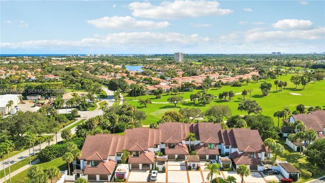 16600 S Traders Xing S 253, Jupiter, FL 33477