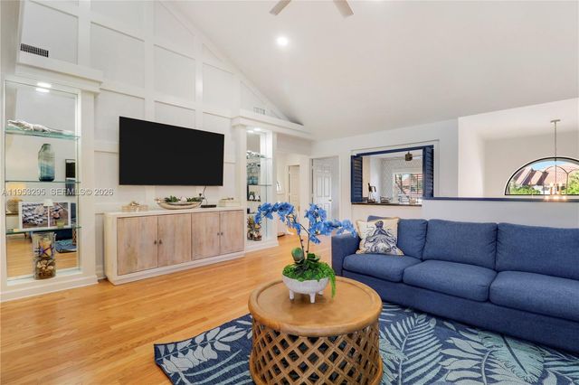 16600 S Traders Xing S 253, Jupiter, FL 33477