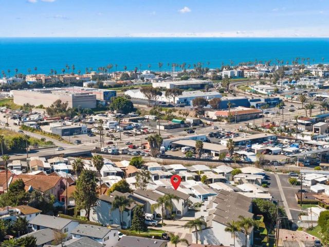 1413 La Salina Street, Oceanside, CA 92054