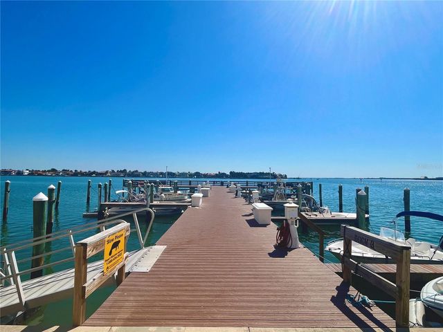 5220 BRITTANY DRIVE S 603, St Petersburg, FL 33715