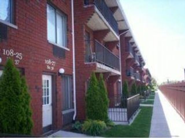 10849 Seaview Ave Apt 29B, New York City, NY 11236