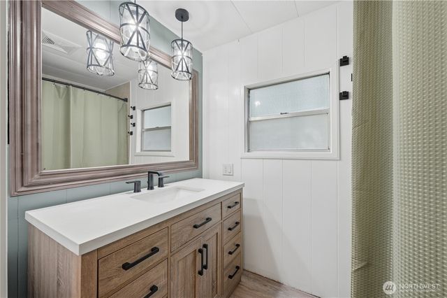 3290 Rocky Point Road NW, Bremerton, WA 98312