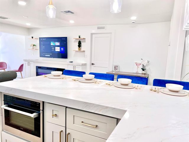 118 SW 9th Avenue, Delray Beach, FL 33444