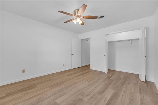 1205 Fairhaven Drive, Mansfield, TX 76063