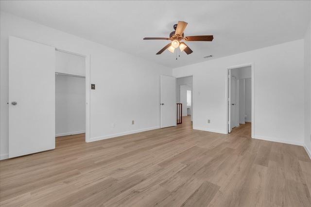 1205 Fairhaven Drive, Mansfield, TX 76063