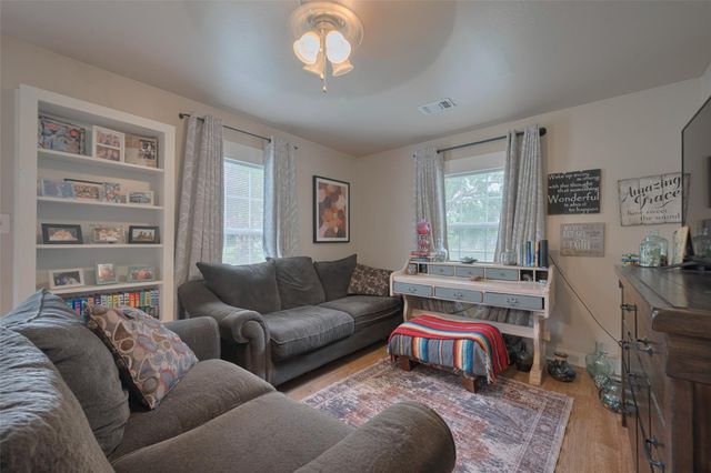 600 Texas Street, Wharton, TX 77488