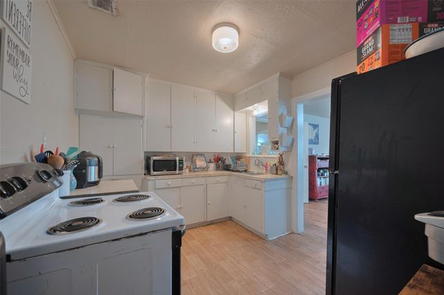 600 Texas Street, Wharton, TX 77488