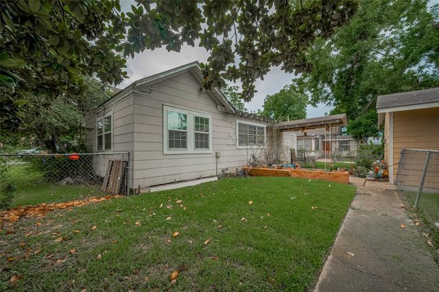 600 Texas Street, Wharton, TX 77488