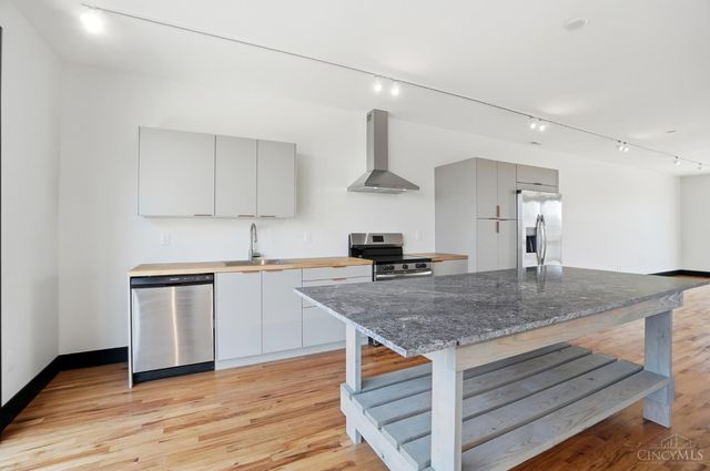 3549 Eden Avenue, Cincinnati, OH 45229