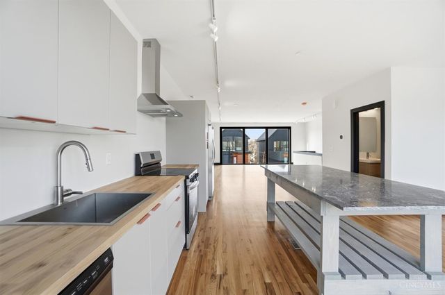 3549 Eden Avenue, Cincinnati, OH 45229