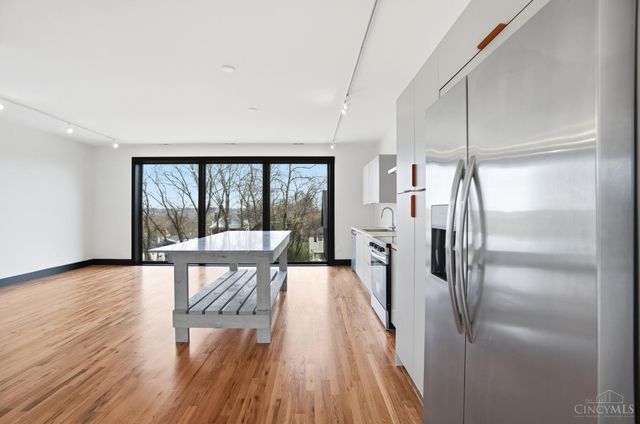 3549 Eden Avenue, Cincinnati, OH 45229