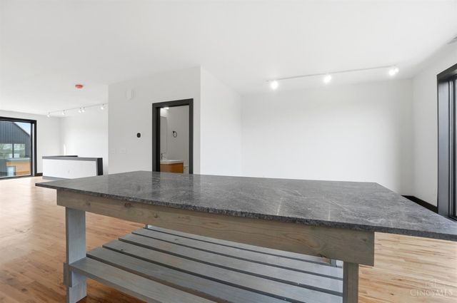 3549 Eden Avenue, Cincinnati, OH 45229