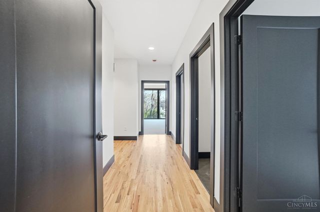 3549 Eden Avenue, Cincinnati, OH 45229