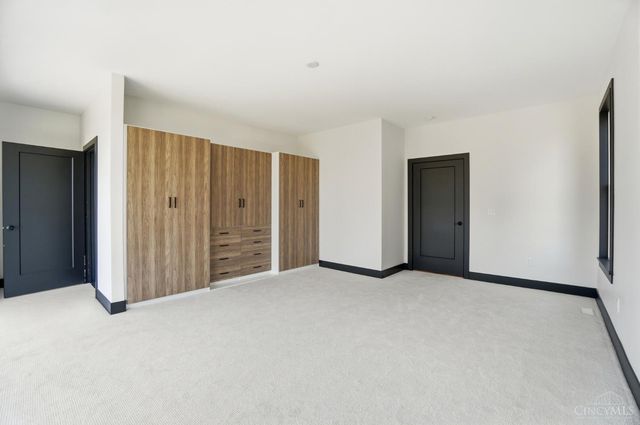 3549 Eden Avenue, Cincinnati, OH 45229