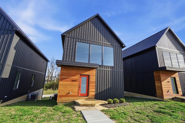 3549 Eden Avenue, Cincinnati, OH 45229