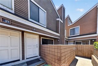 15125 Nordhoff 20, North Hills, CA 91343