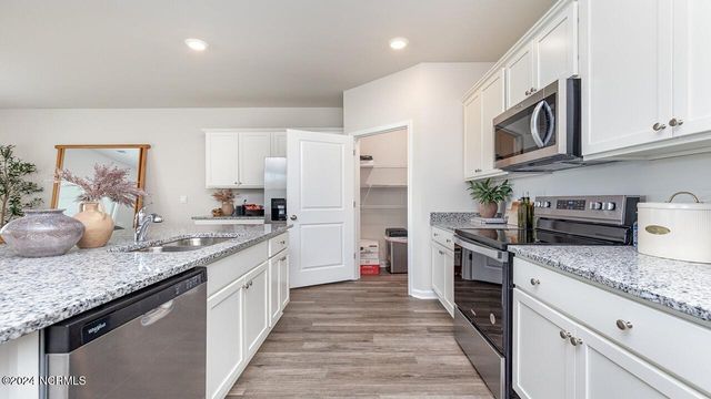 1057 Woods Crossing Road SW, Supply, NC 28462
