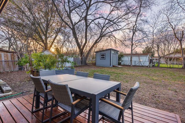 6904 Cherry Meadow DR, Austin, TX 78745