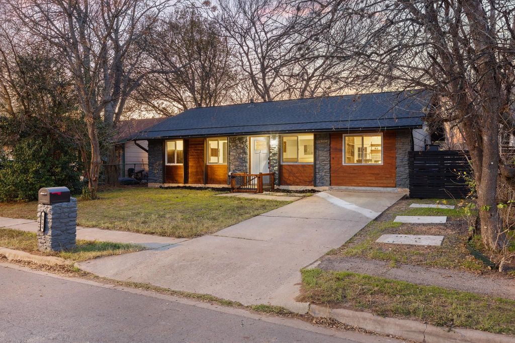 6904 Cherry Meadow DR, Austin, TX 78745