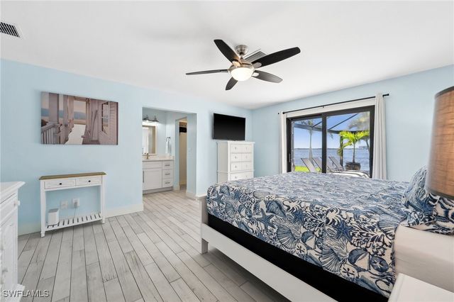 1600 Edith Esplanade, Cape Coral, FL 33904
