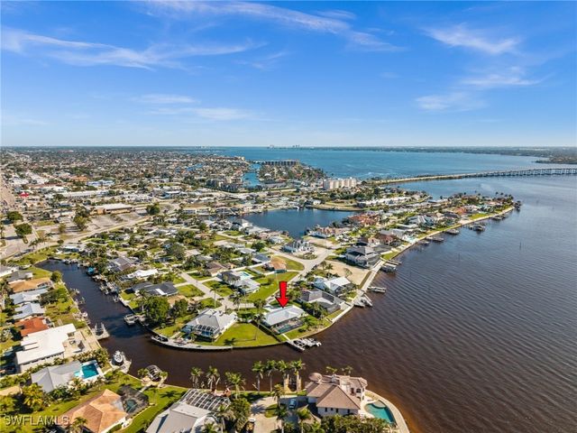 1600 Edith Esplanade, Cape Coral, FL 33904