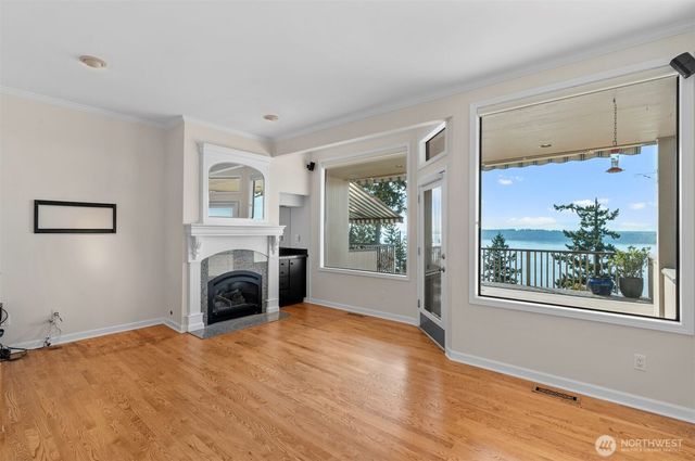 7920 53rd Avenue W #D, Mukilteo, WA 98275