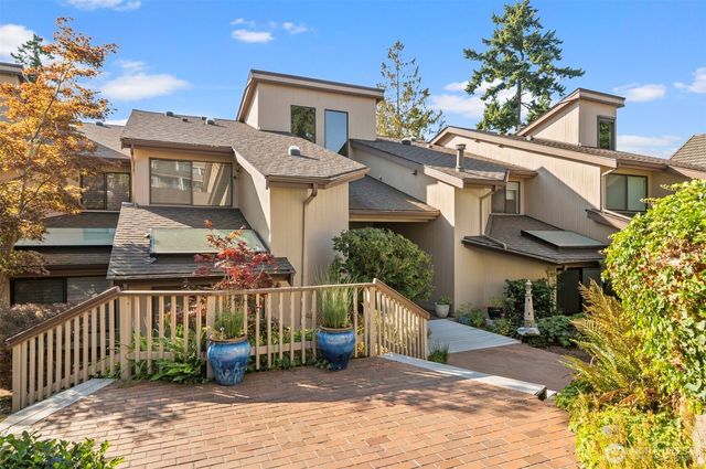 7920 53rd Avenue W #D, Mukilteo, WA 98275