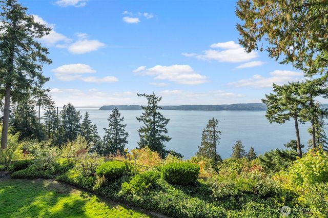 7920 53rd Avenue W #D, Mukilteo, WA 98275