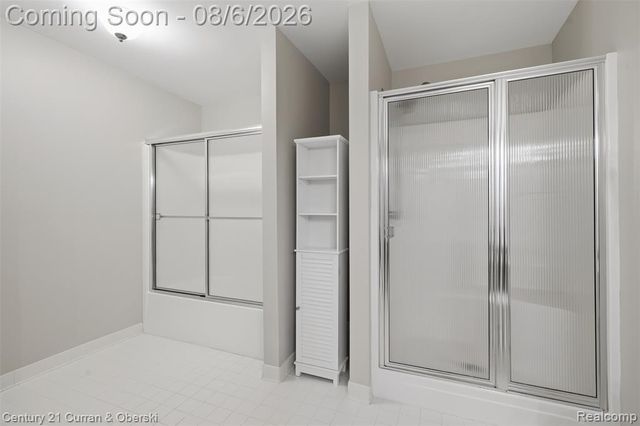 443 Natures Cove Court, Wixom, MI 48393