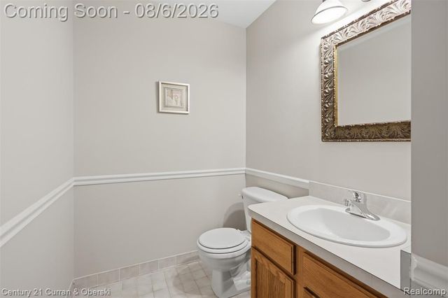 443 Natures Cove Court, Wixom, MI 48393