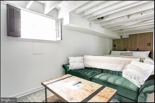 1129 19TH ST S, Arlington, VA 22202